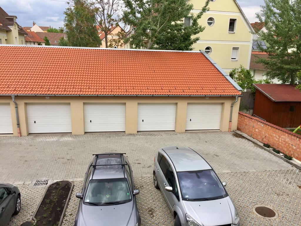 Barand Apartman Eger Zewnętrze zdjęcie